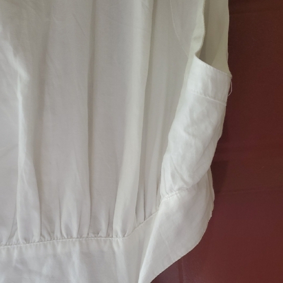 Chic White Sleeveless Maxi Dress - Picture 7 of 16